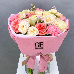 Купить цветы для девочки на день рождения - букет цветов для девочки заказать в Москве
